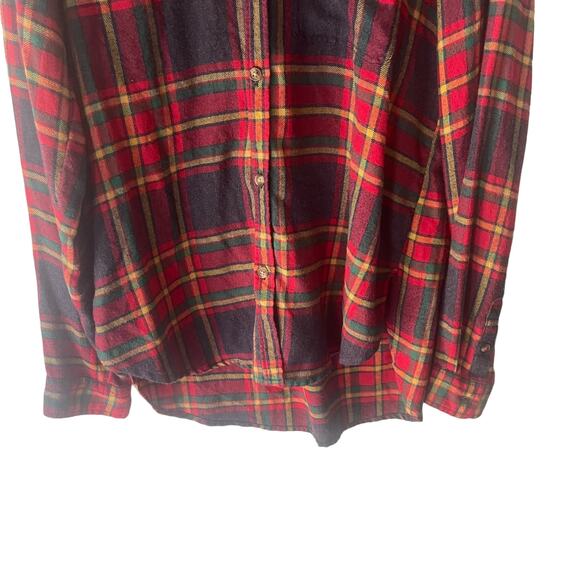 American Eagle Women's Size Small Amazingly Soft Red Plaid Flannel Button Up - Picture 3 of 8